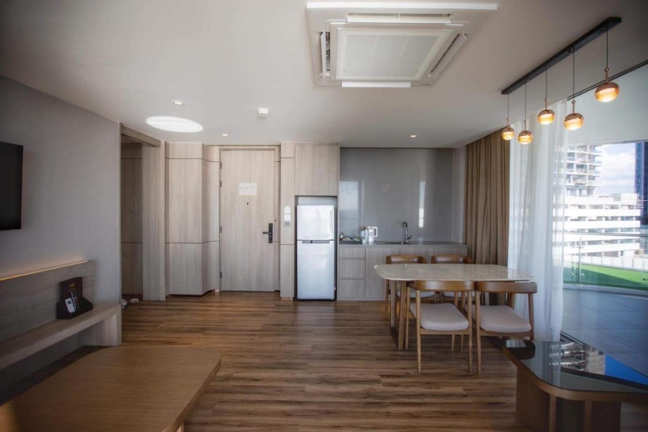 Bangsaen Symphony Of The Sea Hotel מראה חיצוני תמונה