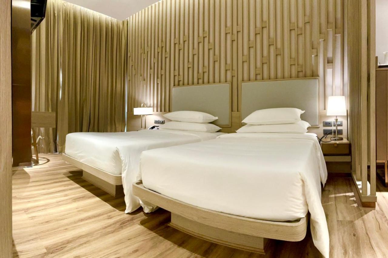 Bangsaen Symphony Of The Sea Hotel מראה חיצוני תמונה