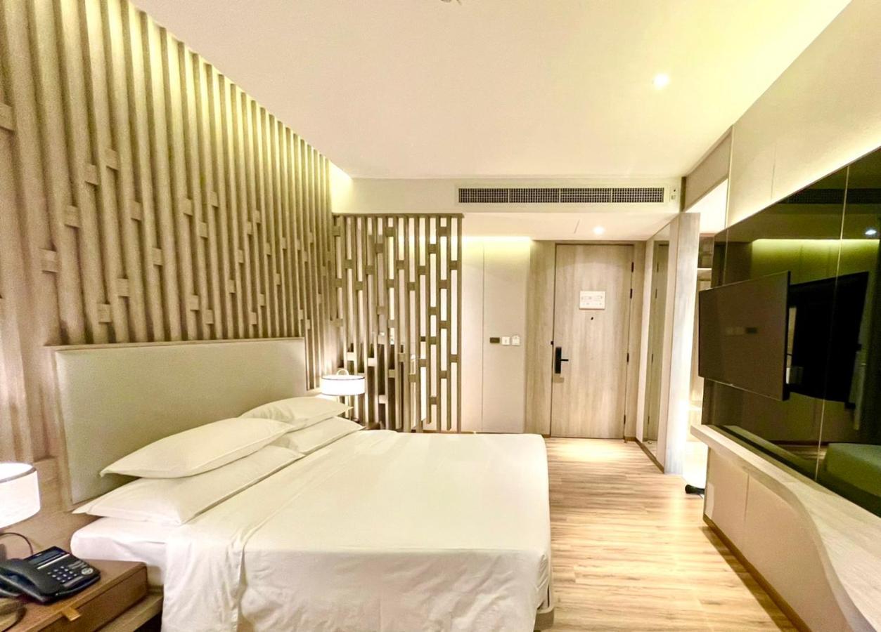 Bangsaen Symphony Of The Sea Hotel מראה חיצוני תמונה