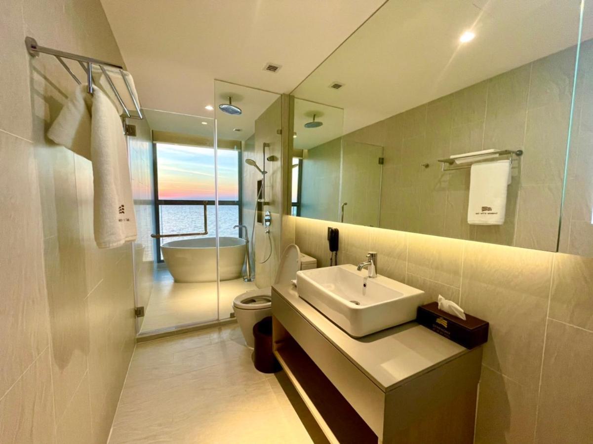 Bangsaen Symphony Of The Sea Hotel מראה חיצוני תמונה