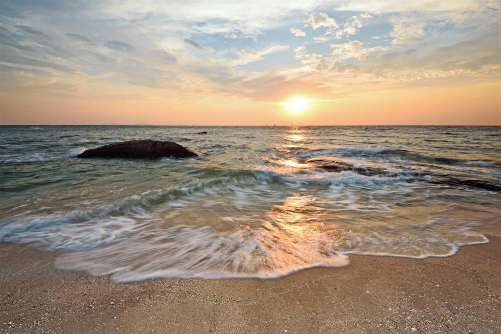 Bangsaen Symphony Of The Sea Hotel מראה חיצוני תמונה