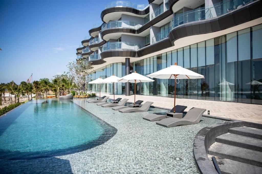 Bangsaen Symphony Of The Sea Hotel מראה חיצוני תמונה